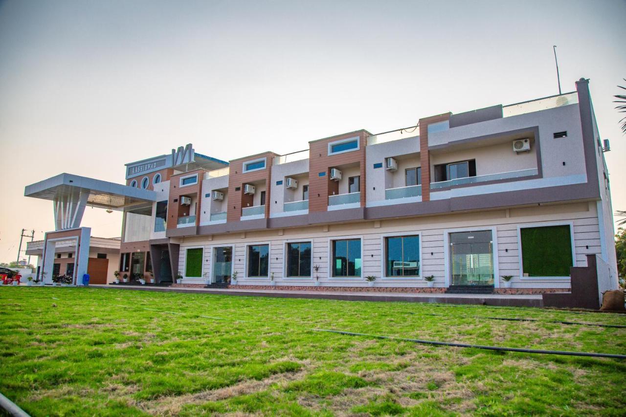 Aashirwad Hotels & Resort Shamgarh Dış mekan fotoğraf