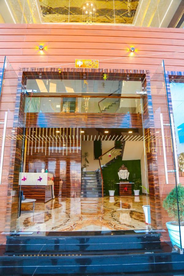 Aashirwad Hotels & Resort Shamgarh Dış mekan fotoğraf